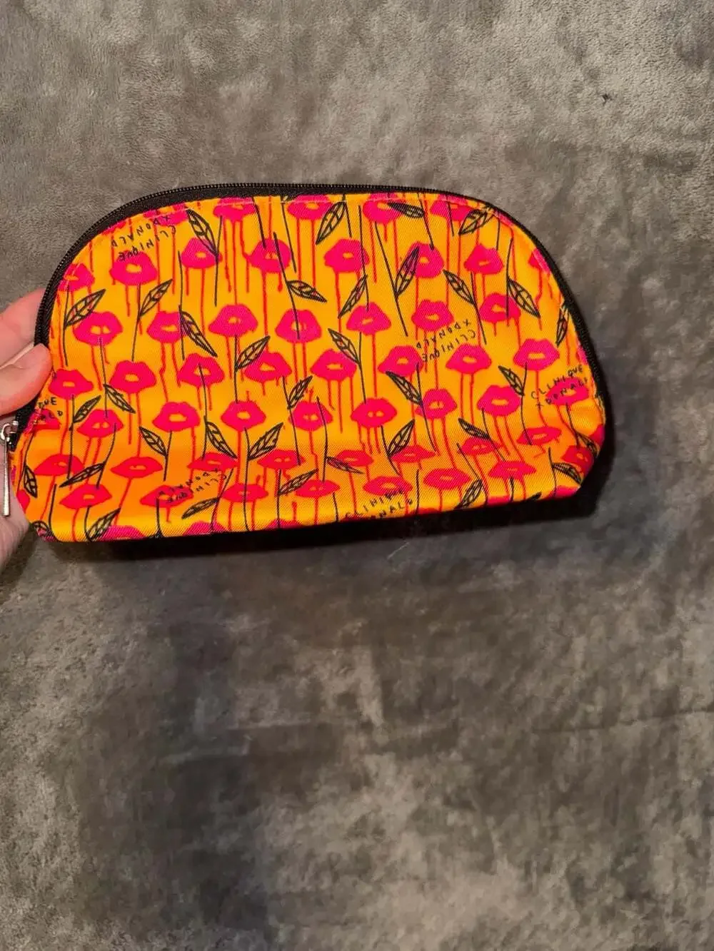 Clinique x Donald Robertson Limited Edition Cosmetic Travel Bag